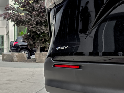 used 2025 Toyota Sienna car, priced at $64,995