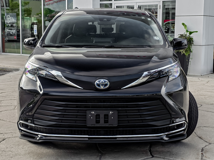 used 2024 Toyota Sienna car, priced at $58,995