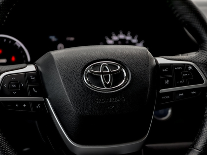used 2024 Toyota Sienna car, priced at $58,995