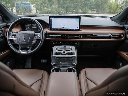 used 2022 Lincoln Nautilus car, priced at $39,980