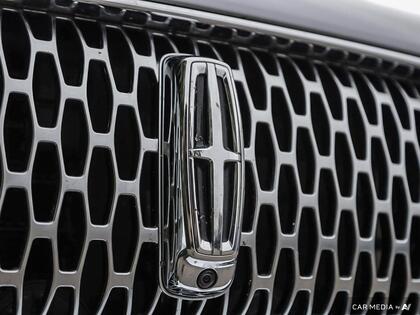 used 2022 Lincoln Nautilus car, priced at $39,980