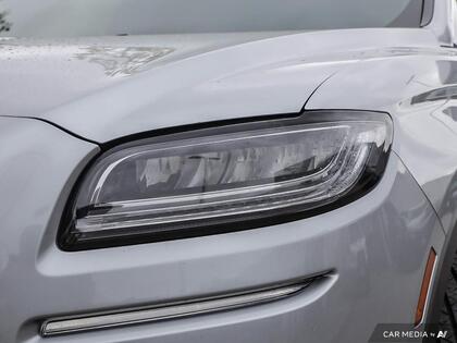 used 2022 Lincoln Nautilus car, priced at $39,980