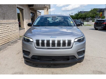 used 2021 Jeep Cherokee car, priced at $26,997
