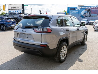 used 2021 Jeep Cherokee car, priced at $26,997
