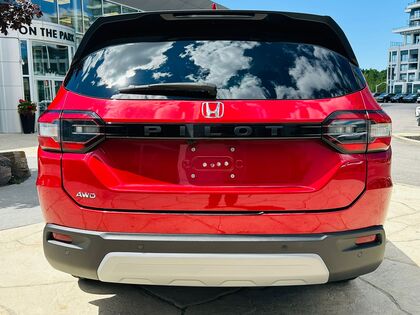 used 2023 Honda Pilot car, priced at $47,995
