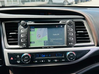 used 2018 Toyota Highlander car, priced at $35,995