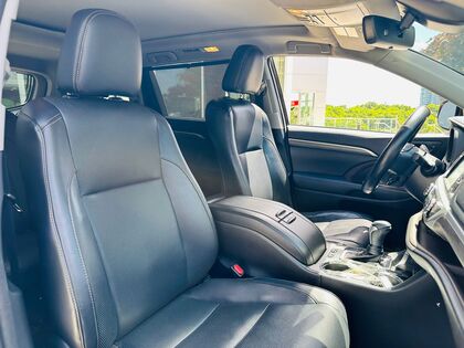 used 2018 Toyota Highlander car, priced at $35,995