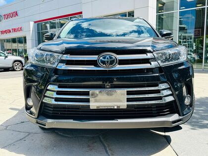 used 2018 Toyota Highlander car, priced at $35,995