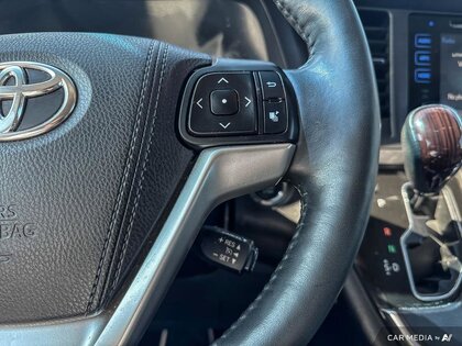 used 2015 Toyota Sienna car, priced at $30,441