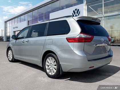 used 2015 Toyota Sienna car, priced at $30,441