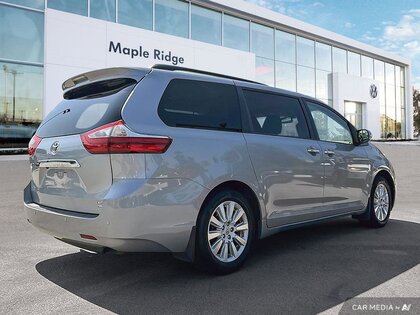 used 2015 Toyota Sienna car, priced at $30,441