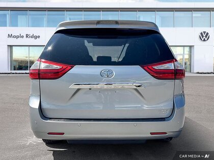 used 2015 Toyota Sienna car, priced at $30,441