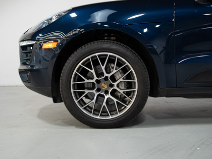 used 2018 Porsche Macan car, priced at $39,900