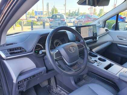 used 2024 Toyota Sienna car, priced at $71,995