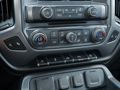 used 2018 GMC Sierra 1500 car, priced at $34,993