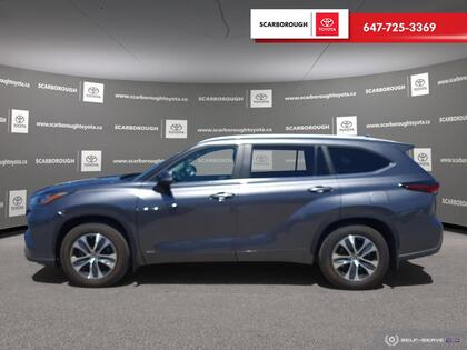 used 2024 Toyota Highlander car, priced at $56,995