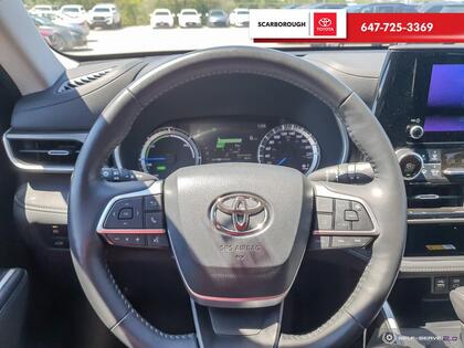 used 2024 Toyota Highlander car, priced at $56,995