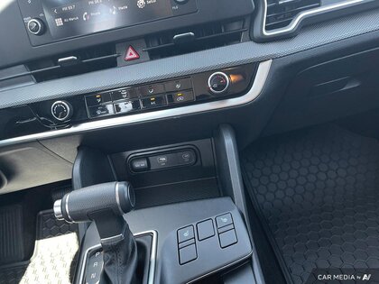 used 2024 Kia Sportage car, priced at $31,316