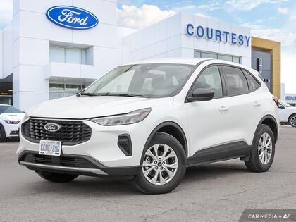 used 2025 Ford Escape car, priced at $31,999