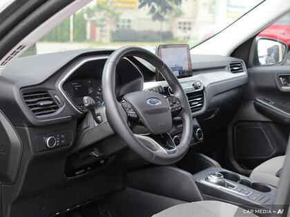 used 2022 Ford Escape car, priced at $24,900