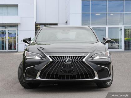 used 2023 Lexus ES car, priced at $47,900