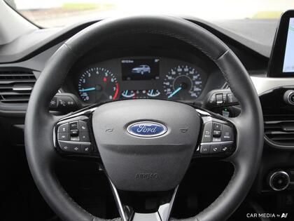 used 2022 Ford Escape car, priced at $24,900