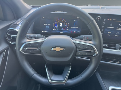 used 2025 Chevrolet Equinox car, priced at $35,495