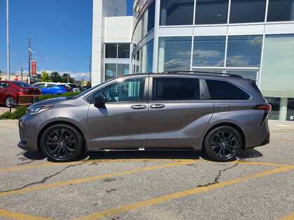 used 2022 Toyota Sienna car, priced at $47,995
