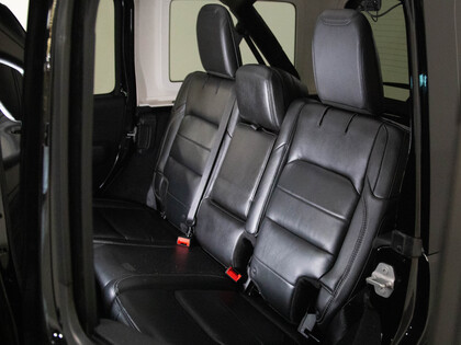 used 2018 Jeep Wrangler Unlimited car, priced at $31,900