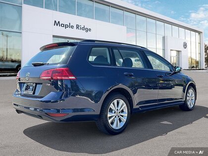 used 2017 Volkswagen Golf SportWagen car, priced at $15,164