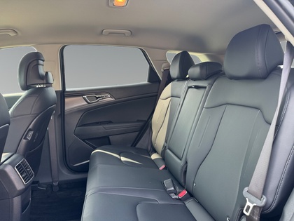 used 2024 Kia Sportage Hybrid car, priced at $37,998
