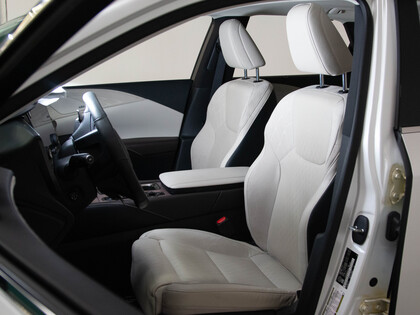 used 2023 Lexus RX car, priced at $59,900