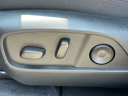 used 2025 Chevrolet Equinox car