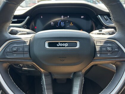 used 2022 Jeep Grand Cherokee car, priced at $46,999
