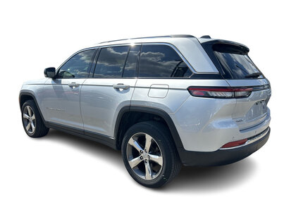 used 2022 Jeep Grand Cherokee car, priced at $46,999