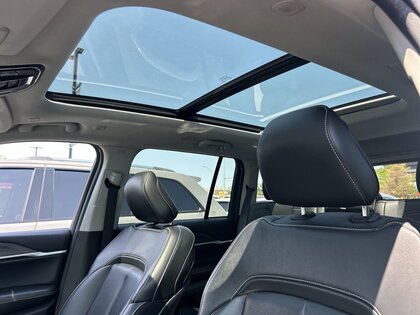 used 2022 Jeep Grand Cherokee car, priced at $46,999