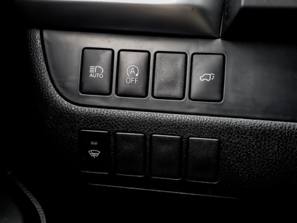 used 2019 Toyota Highlander car, priced at $33,995