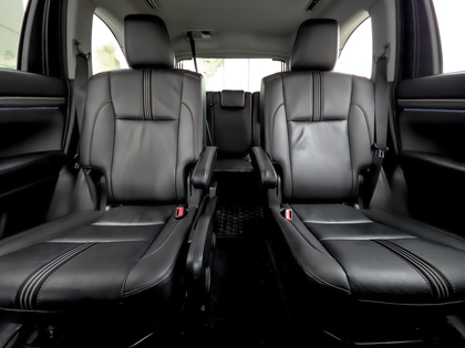 used 2019 Toyota Highlander car, priced at $33,995
