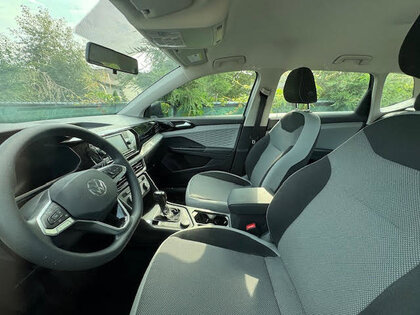 used 2022 Volkswagen Taos car