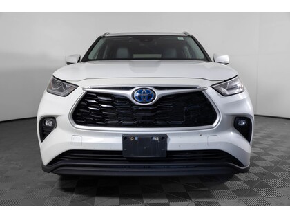 used 2022 Toyota Highlander Hybrid car, priced at $46,498