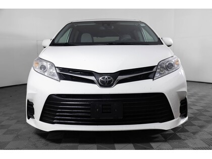 used 2020 Toyota Sienna car, priced at $31,998