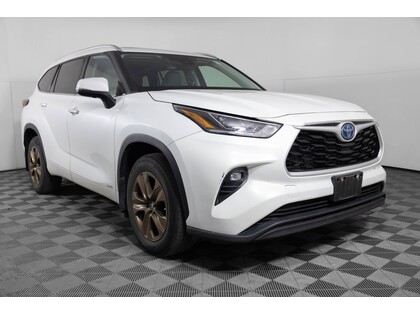used 2022 Toyota Highlander Hybrid car, priced at $46,498