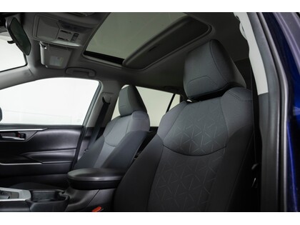 used 2020 Toyota RAV4 car, priced at $29,998