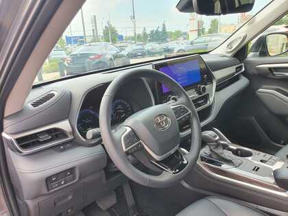 used 2024 Toyota Highlander car, priced at $64,995