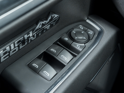 used 2022 Chevrolet Silverado 1500 car, priced at $61,993