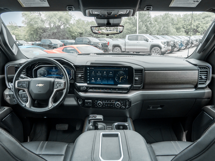 used 2022 Chevrolet Silverado 1500 car, priced at $61,993