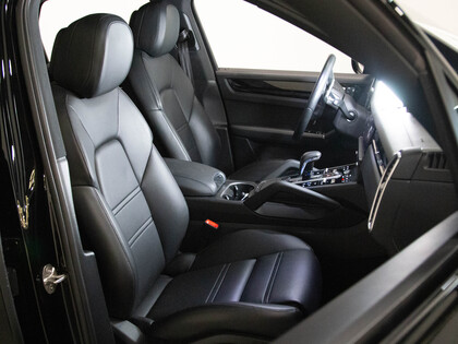 used 2022 Porsche Cayenne car, priced at $71,900