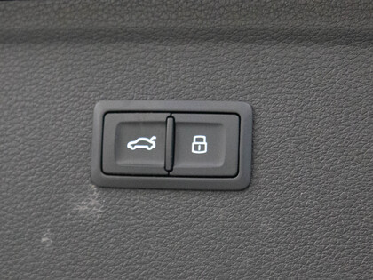 used 2021 Audi SQ5 car, priced at $43,900