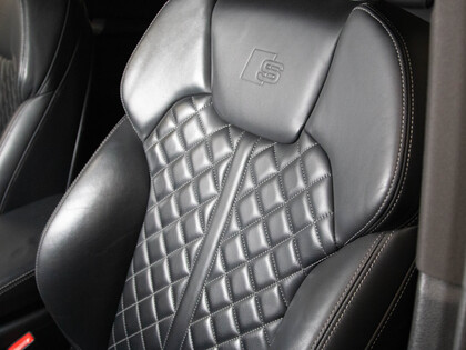 used 2021 Audi SQ5 car, priced at $43,900