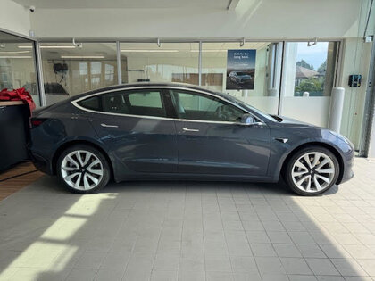 used 2020 Tesla Model 3 car